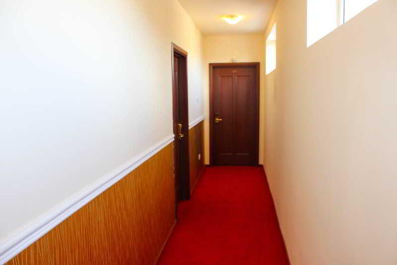 Kosher Hotel Lev Or Bucharest Exterior photo