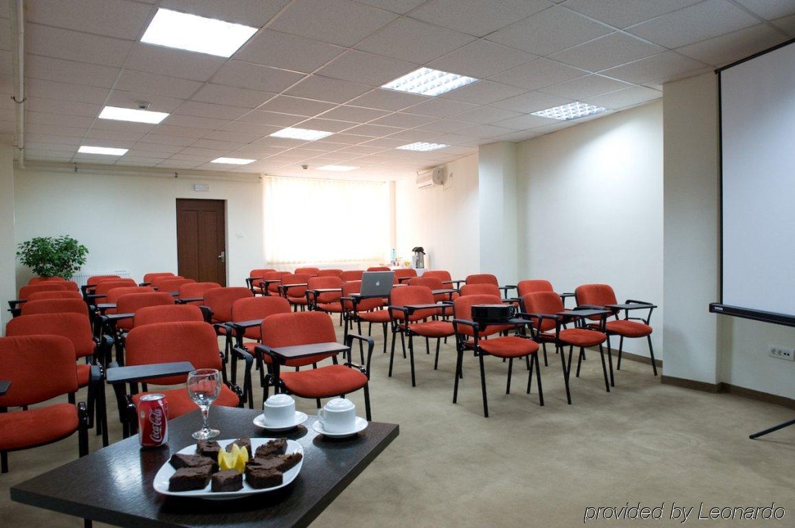 Kosher Hotel Lev Or Bucharest Exterior photo