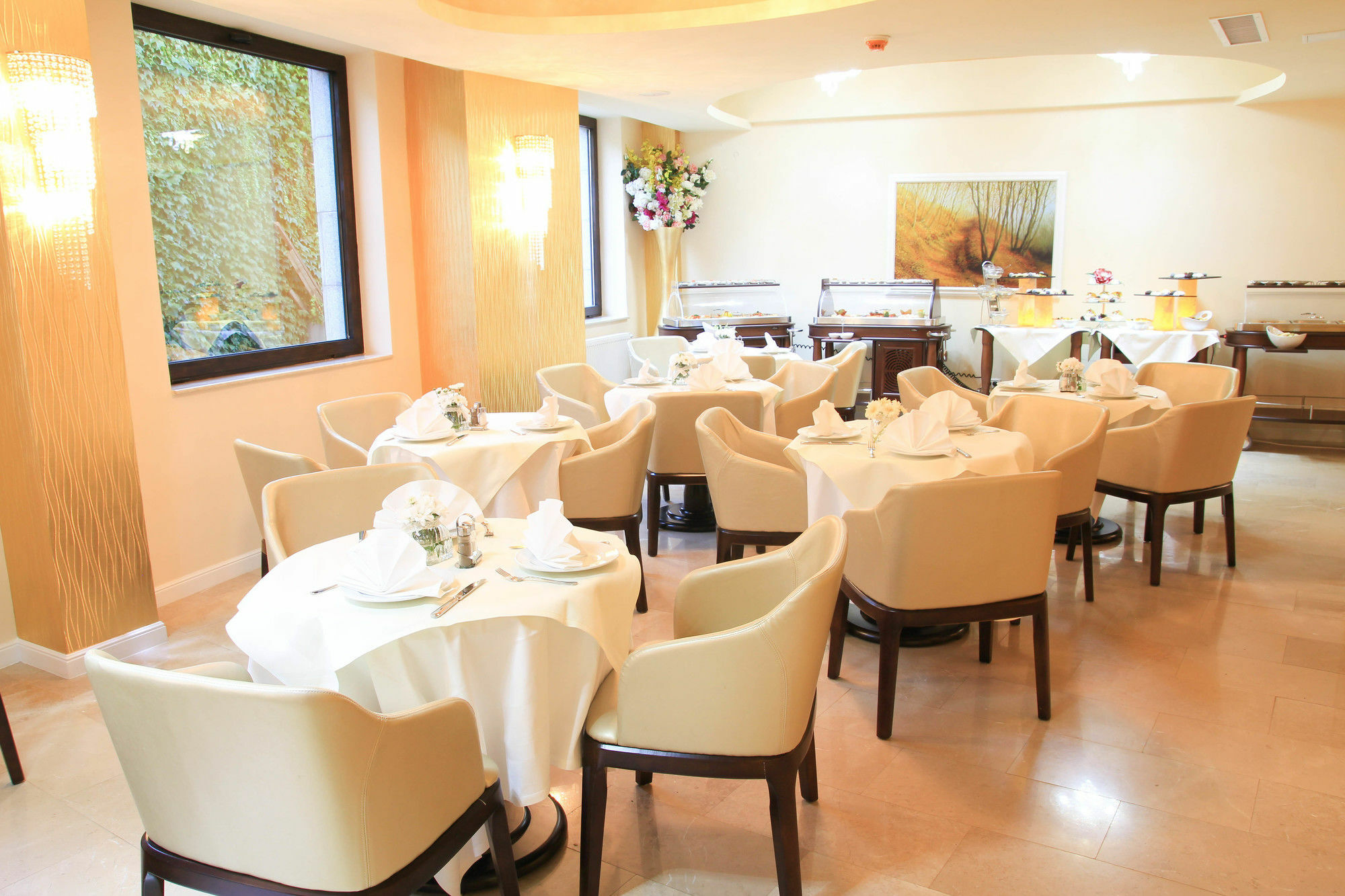 Kosher Hotel Lev Or Bucharest Exterior photo